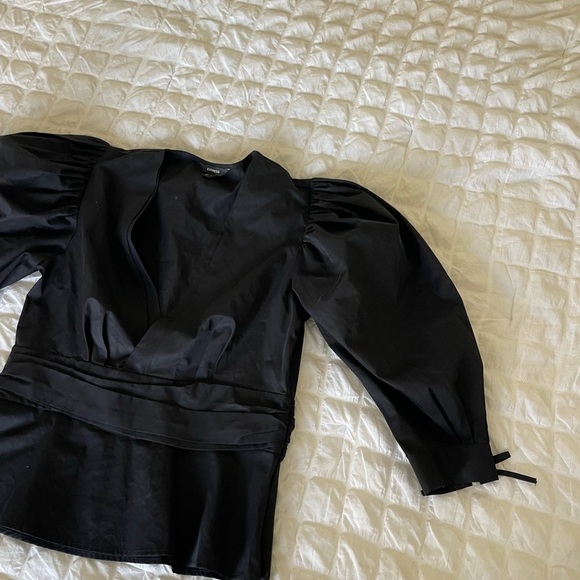 Express black puff sleeve blouse - Picture 2 of 7